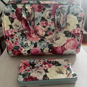 Floral Purse with matching wristlet/clutch